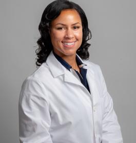 Photo of Danielle Sydnor, CRNA